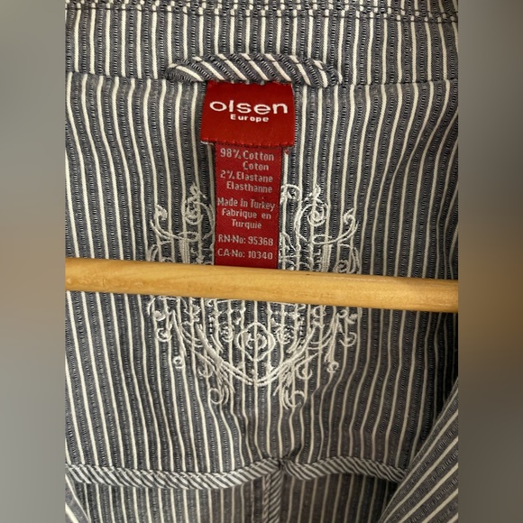 Sz.12-Olsen Europe-Pinstriped Blazer/Jacket - Picture 4 of 7